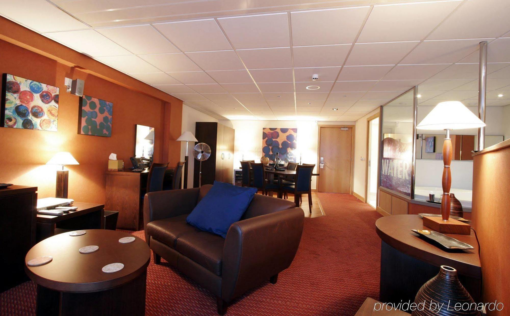 Hotel Doubletree By Hilton Coventry Building Society Arena Zewnętrze zdjęcie