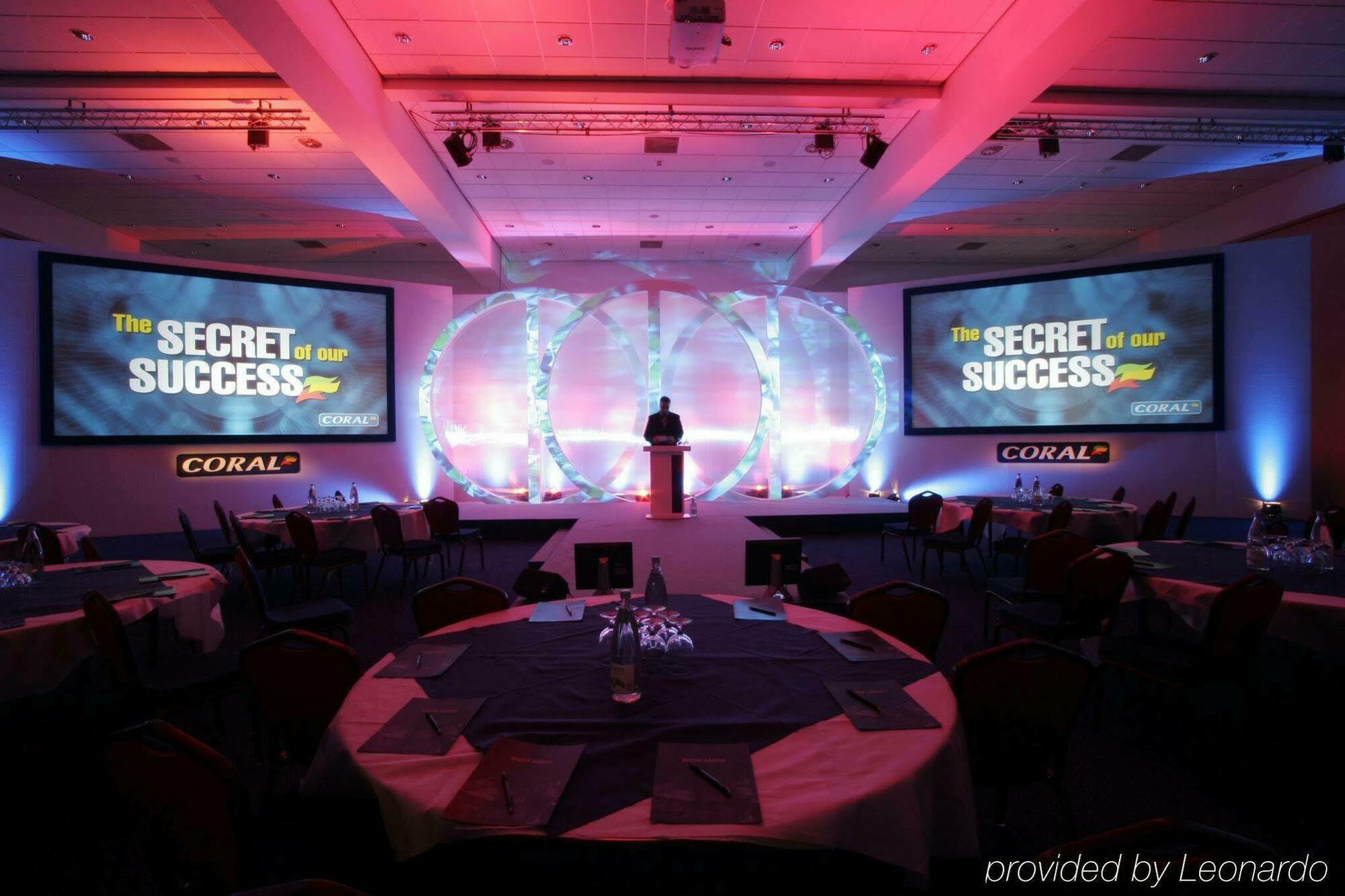 Hotel Doubletree By Hilton Coventry Building Society Arena Zewnętrze zdjęcie